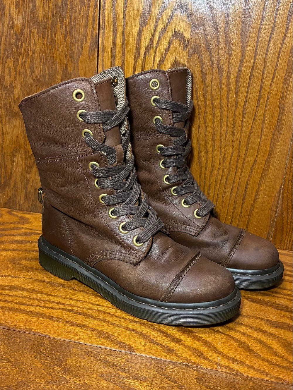 Dr. Martens Aimilita Herringbone Fold Down Cuff Brown Leather Combat Boots Sz 7